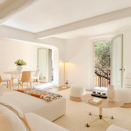Aparthotel By Le Yaca 4*